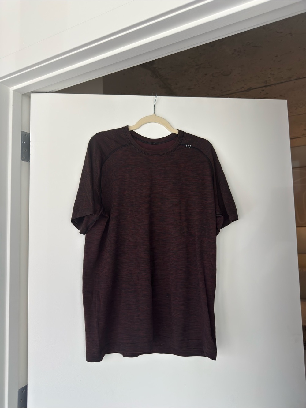 Lululemon Shirt - burgundy